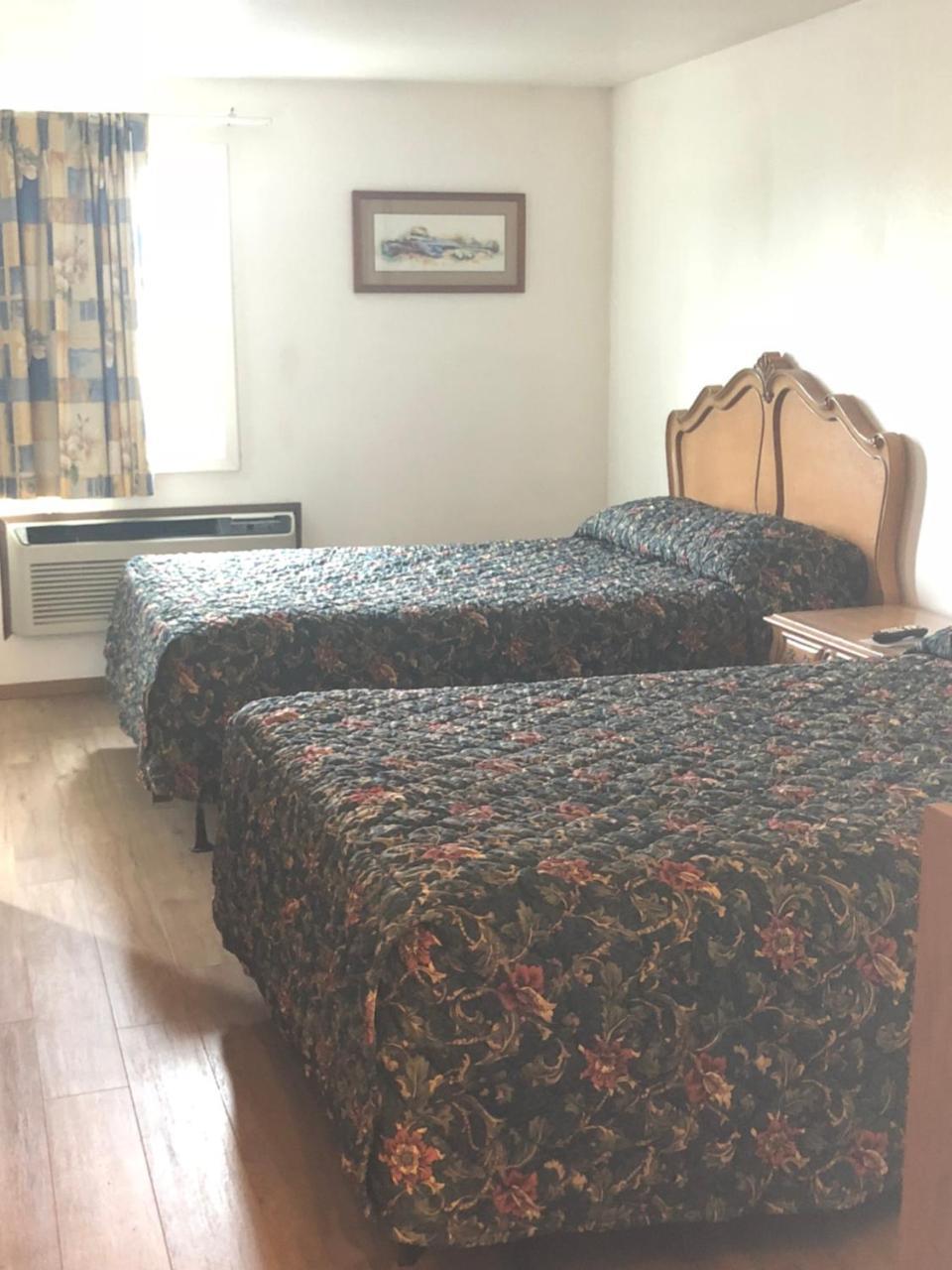 Neva Jean Motel Marshfield Bagian luar foto