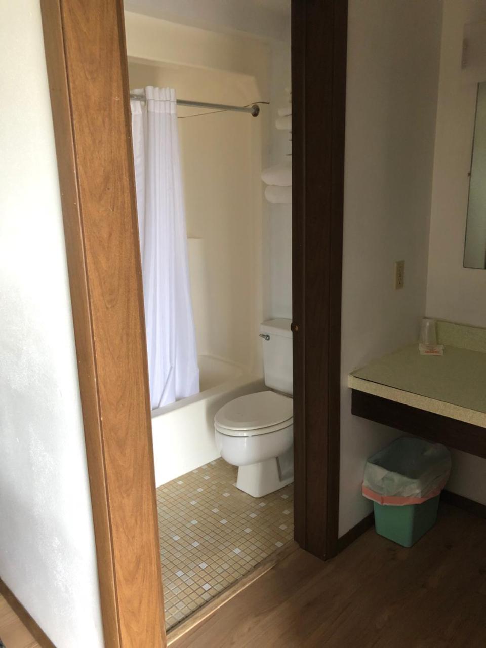 Neva Jean Motel Marshfield Bagian luar foto